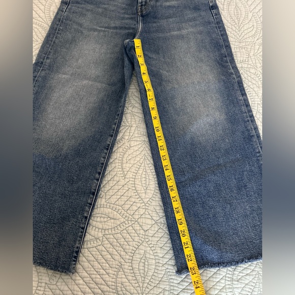Banana Republic High-Rise Wide-Leg Crop Jeans - Picture 7 of 8
